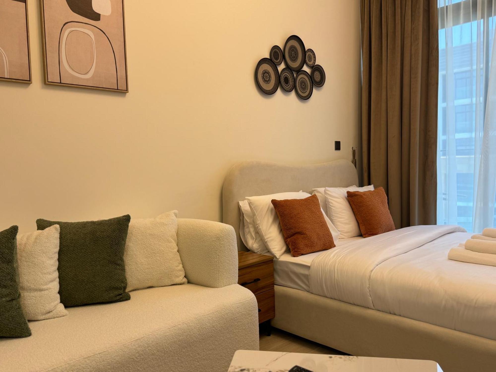 Ashri Hh, In Riviera Apartment Dubai
